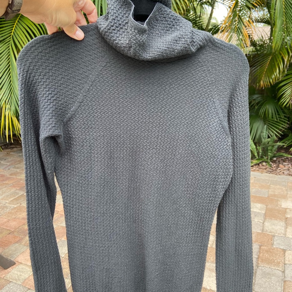 Patagonia Capilene Air Hoody 3D knit structure
